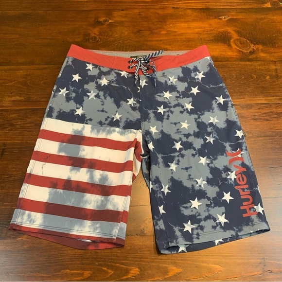 Hurley Other - Hurley American Flag Board Shorts- Sz 28